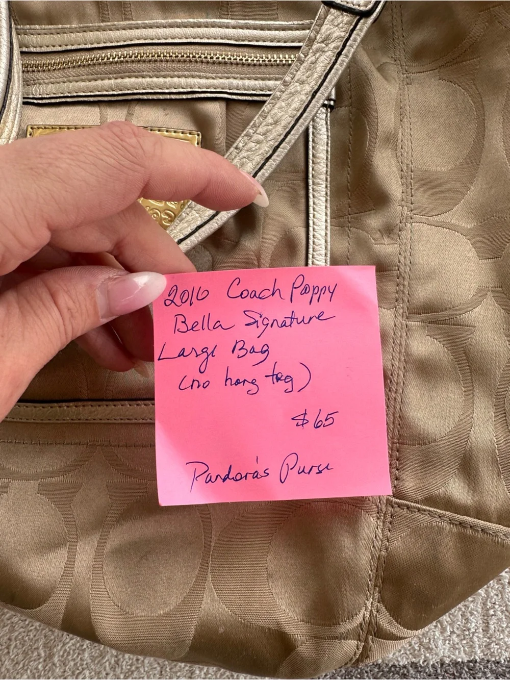 Coach poppy Bella  Signature large Tote with Gold Accents